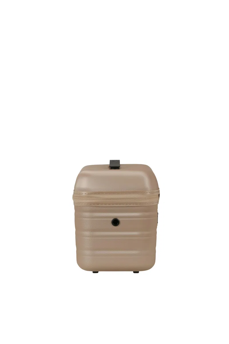 American Tourister Flashline Beauty Case & Neceser de Maquillaje para Hombre y Mujer, Bolsa de Maquillaje para Viajes y Uso Diario, maletín de cosméticos, 36 cm, Oro Marfil