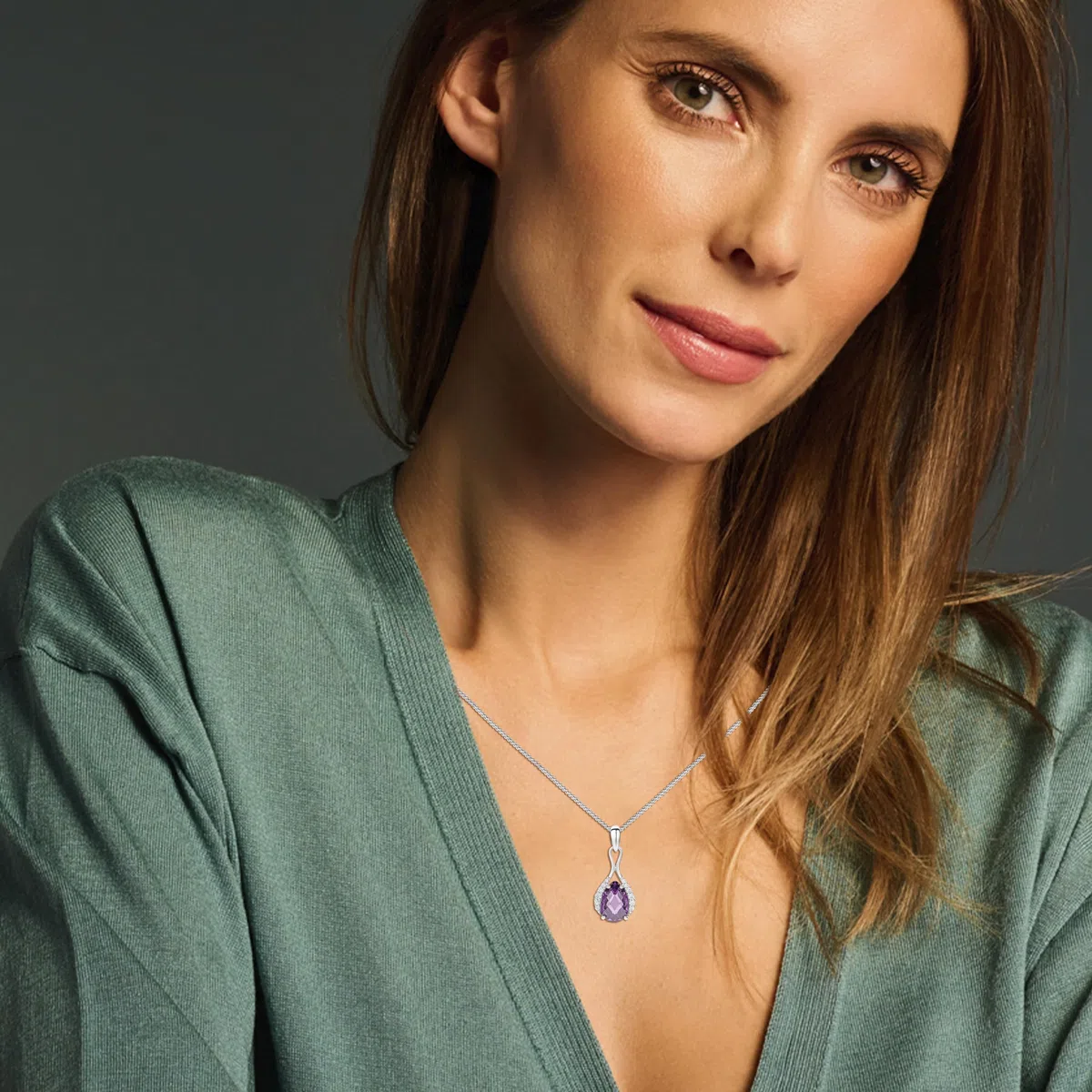 MIORE Collar de plata de ley para mujer, cadena con colgante de amatista y circonitas en plata de ley 925. Piedra natural talla gota. Cadena Grumetta Cm 45. Colgante de Mujer Hipoalergénico.