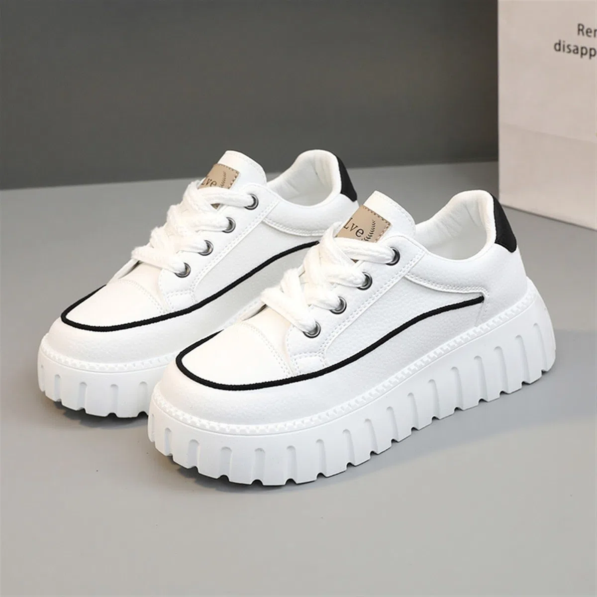 Nuevas Sneakers Mujer Moda Casual Chunky Zapatillas De Deporte Aumentar La Altura Zapatillas De Deporte para Los Estudiantes A Usar Zapatillas para Correr Al Aire Libre