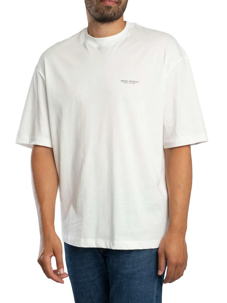 Armani Exchange Camiseta estampada de espalda suelta para hombre, color blanco