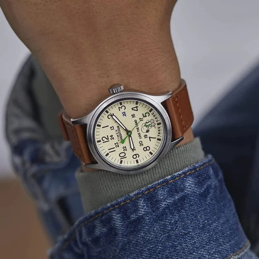 Timex Expedition Scout X Peanuts - Reloj para hombre de 40mm con correa de cuero TW4B25000