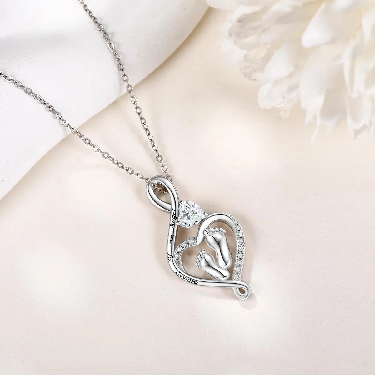 Collar de plata de ley con colgante de mamá de un ángel con pies de bebé, pérdida del embarazo, joyería conmemorativa para mujer, Plata esterlina