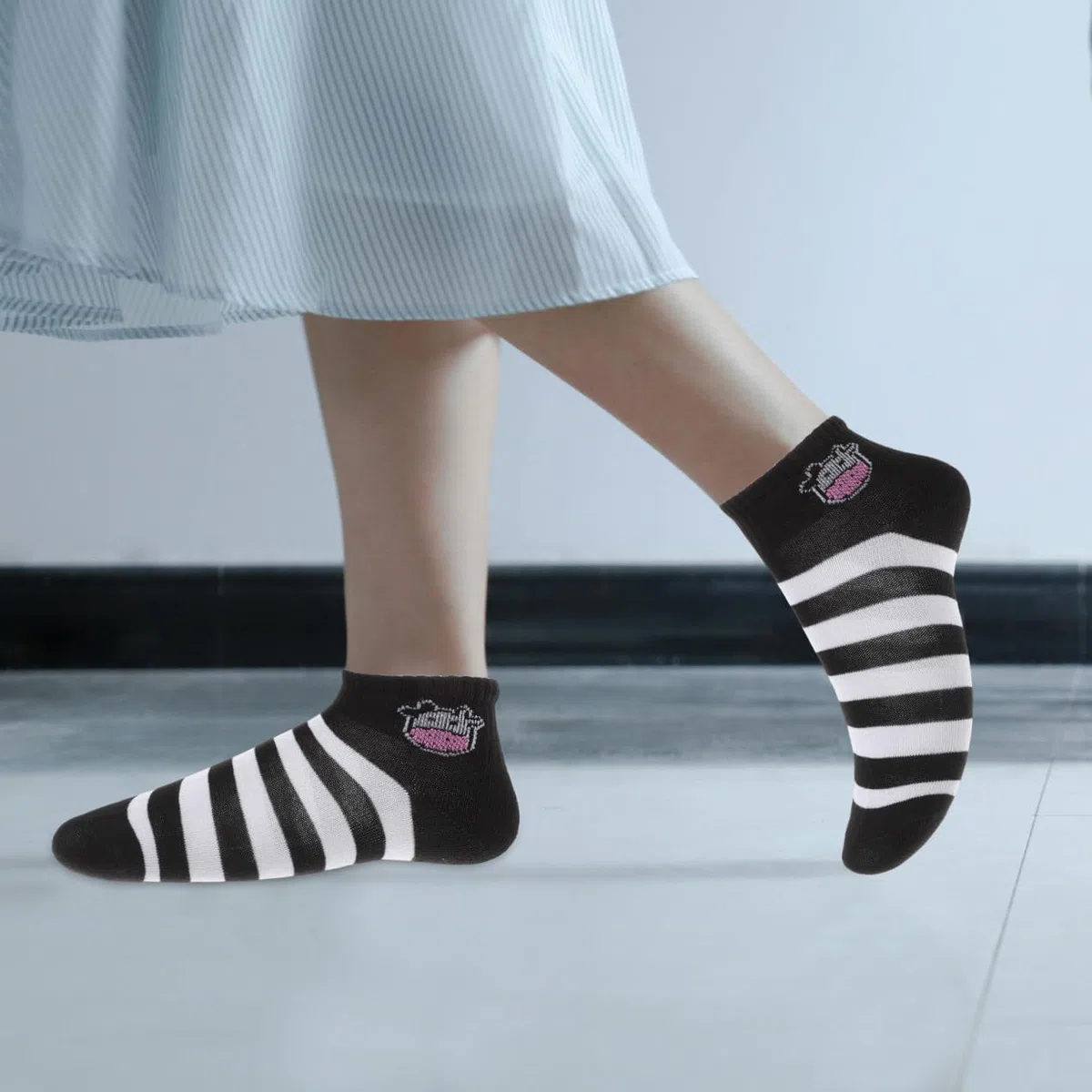 BESPORTBLE 5 pares Calcetines Cortos de Algodón para Mujer con Estampado de Vaca y Diseño Elástico y Transpirable para Adolescentes y Diario