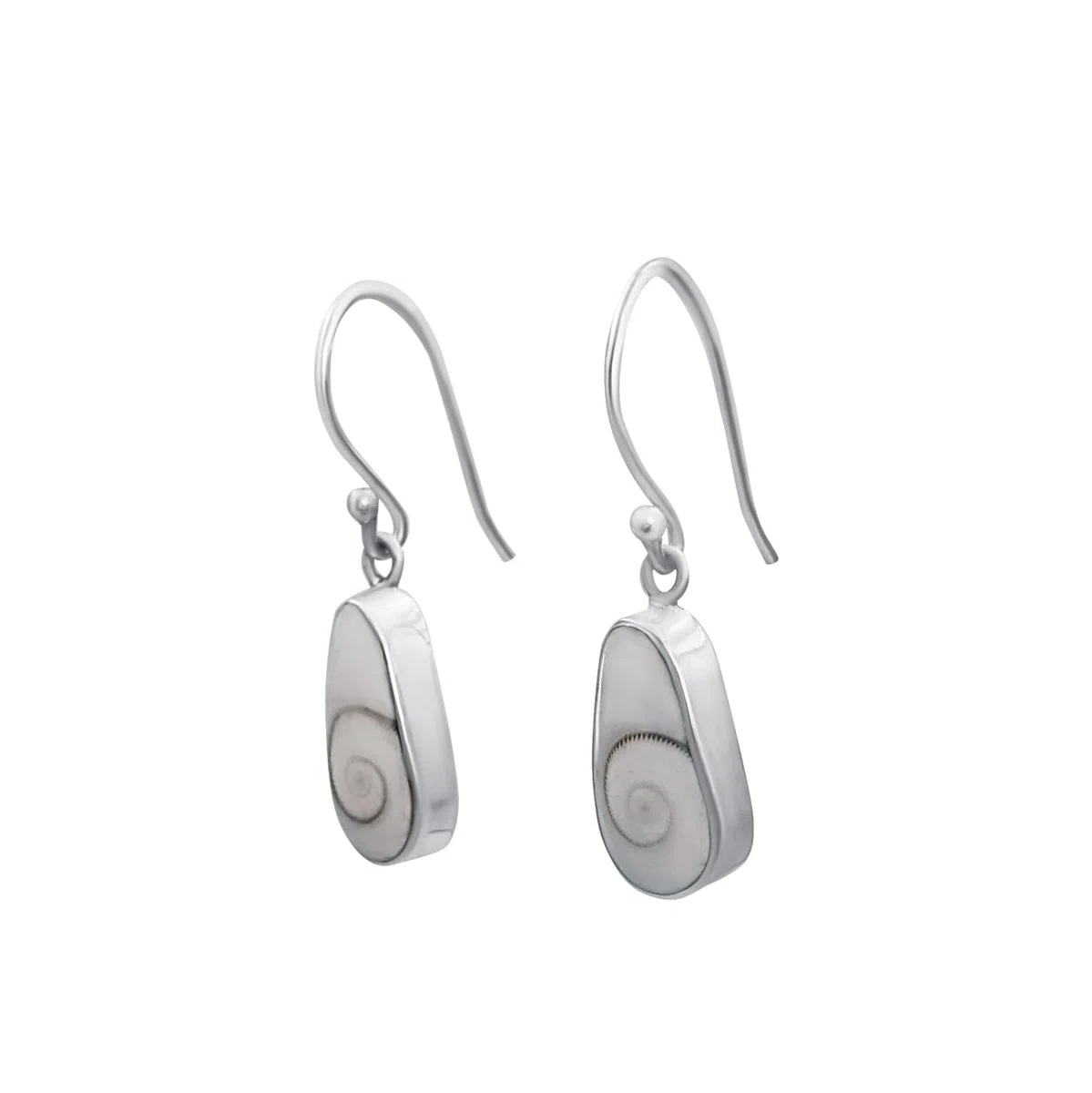 81stgeneration Pendientes Pequeños Lágrima Plata de Ley Mujer | Pendientes Bohemios Concha Ojo Shiva Adolescentes | Diseño Inspirado Océano | Regalos Cumpleaños Damas Conchas Marinas