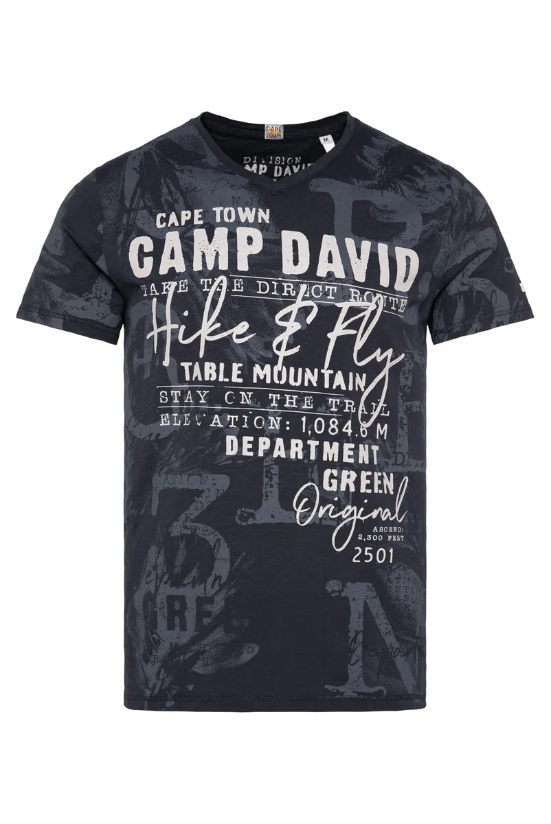 Camp David Camiseta para hombre con cuello en V con todo el estampado