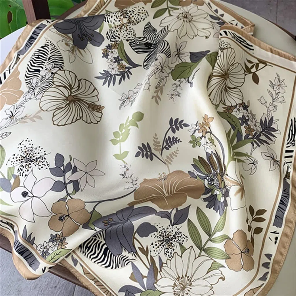 Bufanda de Mujer Bufanda Cuadrada Estampado de Corbata de Pelo Pañuelo de Seda Satinada Pañuelo de Cabeza para Mujer Bufanda de Seda de Tira Larga pequeña (E 53 * 53 CM)