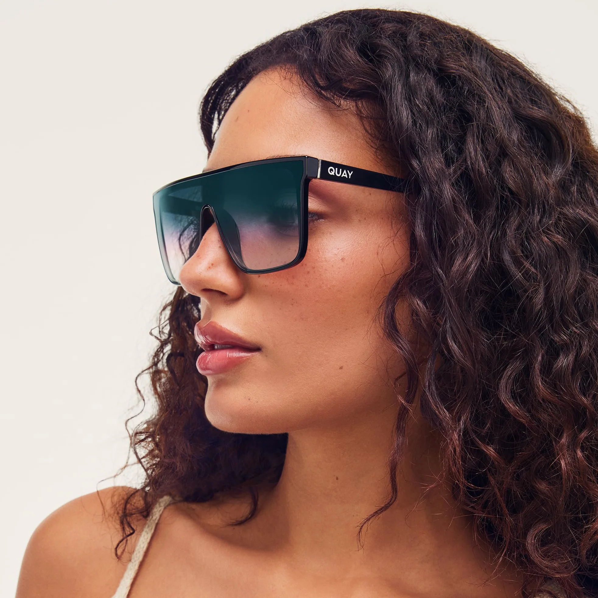 Quay - Gafas de sol para hombres y mujeres, lentes polarizadas Nightfall Remixed con protección UV, lentes de sol de gran tamaño