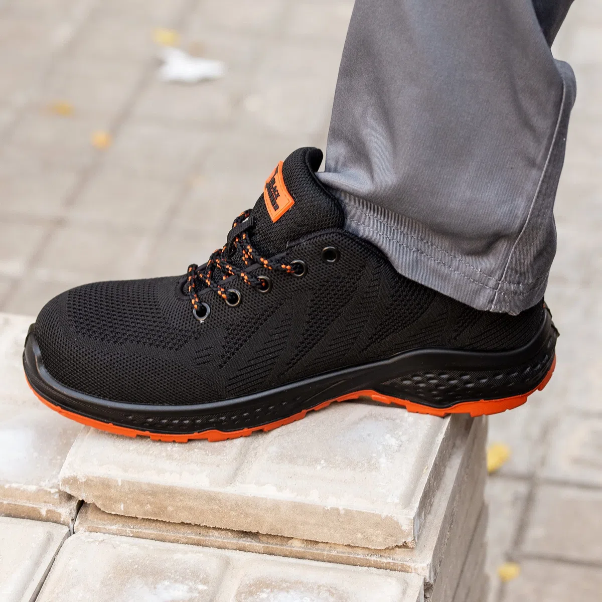 BLACK HAMMER Zapatos de Seguridad para Hombre Puntera de Acero S1P Resistente a los resbalones SRC Suela Intermedia de Acero Trabajo Transpirable Hiker 2292 Naranja (42 EU)