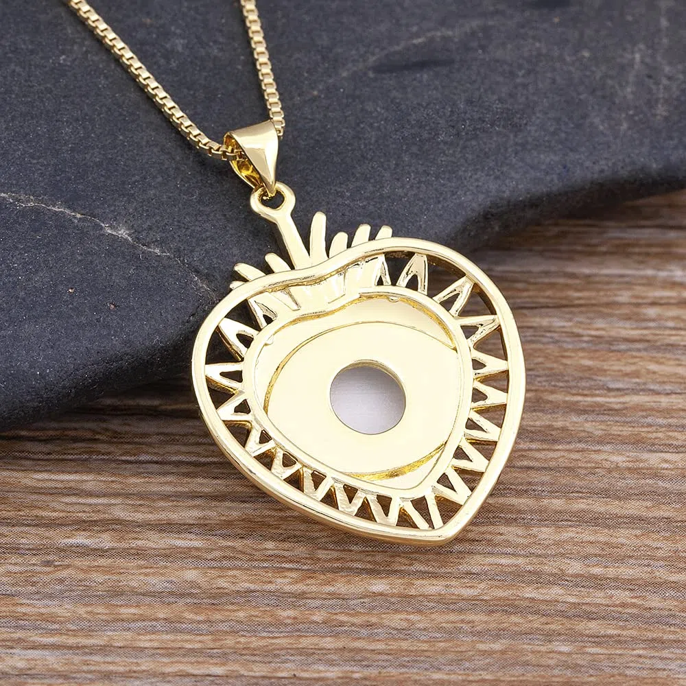 Accesorios para niñas, colgante chapado en oro con incrustaciones de ojo turco en forma de corazón, joyería para mujer, collar de regalos románticos para fiesta de compromiso
