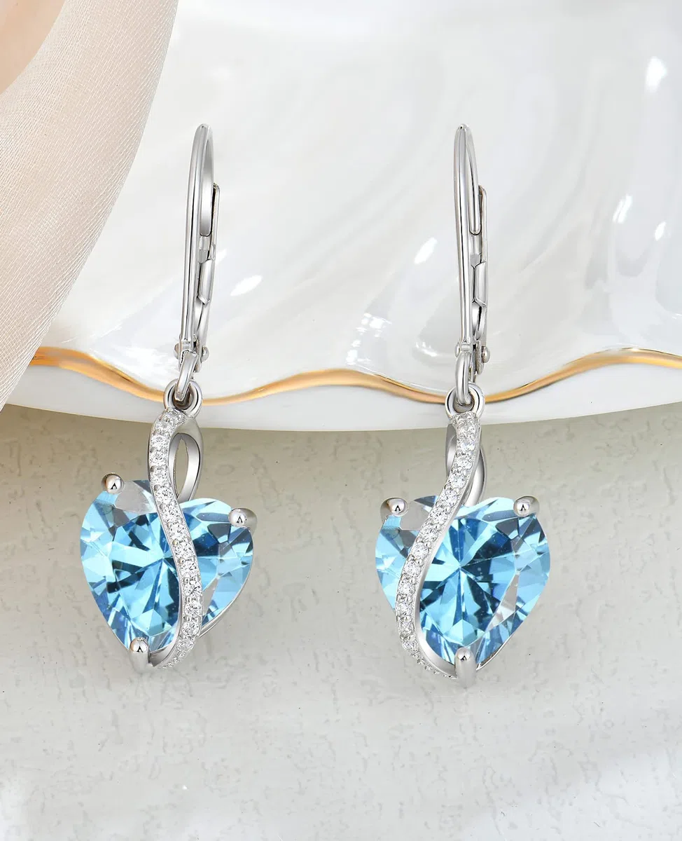 YL Pendientes Corazón Plata de Ley 925 con 12 piedras de Nacimiento Circonita Pendientes para Mujer