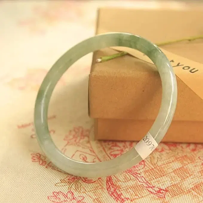 Brazalete de Jade Natural de Grado A, Verde Claro, con Barra Redonda Fina, para Buena Suerte, con joyero, 54-64 mm, un Solo Color, 64 mm(Un color-64 mm