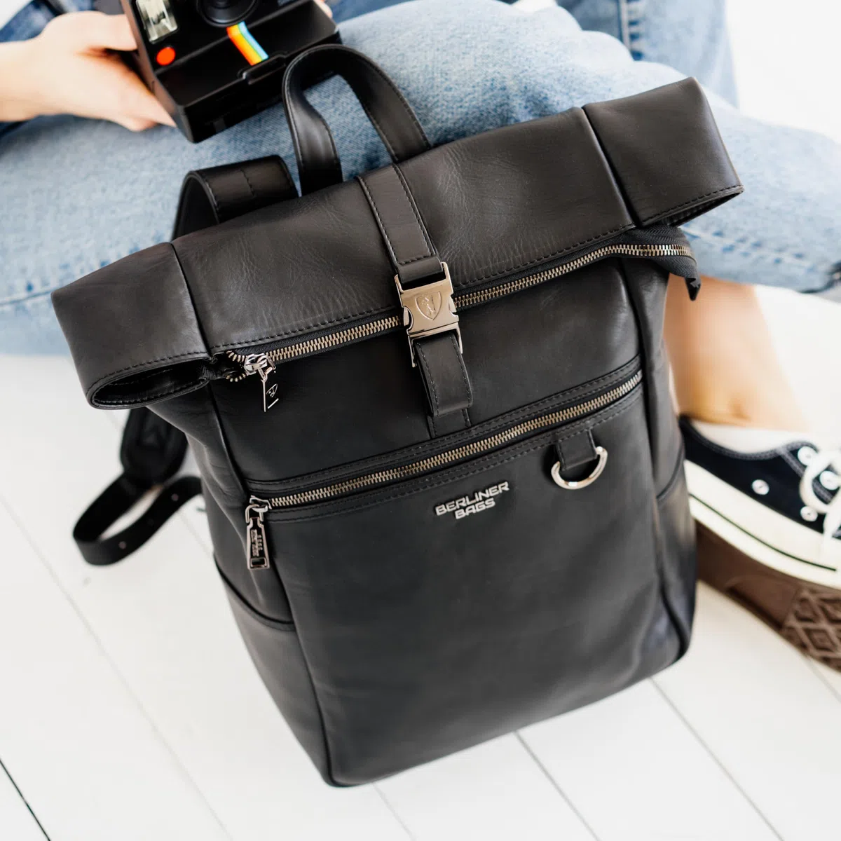 Berliner Bags Harlem Mochila de Piel Auténtica Impermeable con Diseño Rolltop y Funda para Portátil de 15”, Mochila Ejecutiva para Hombre y Mujer – Negro