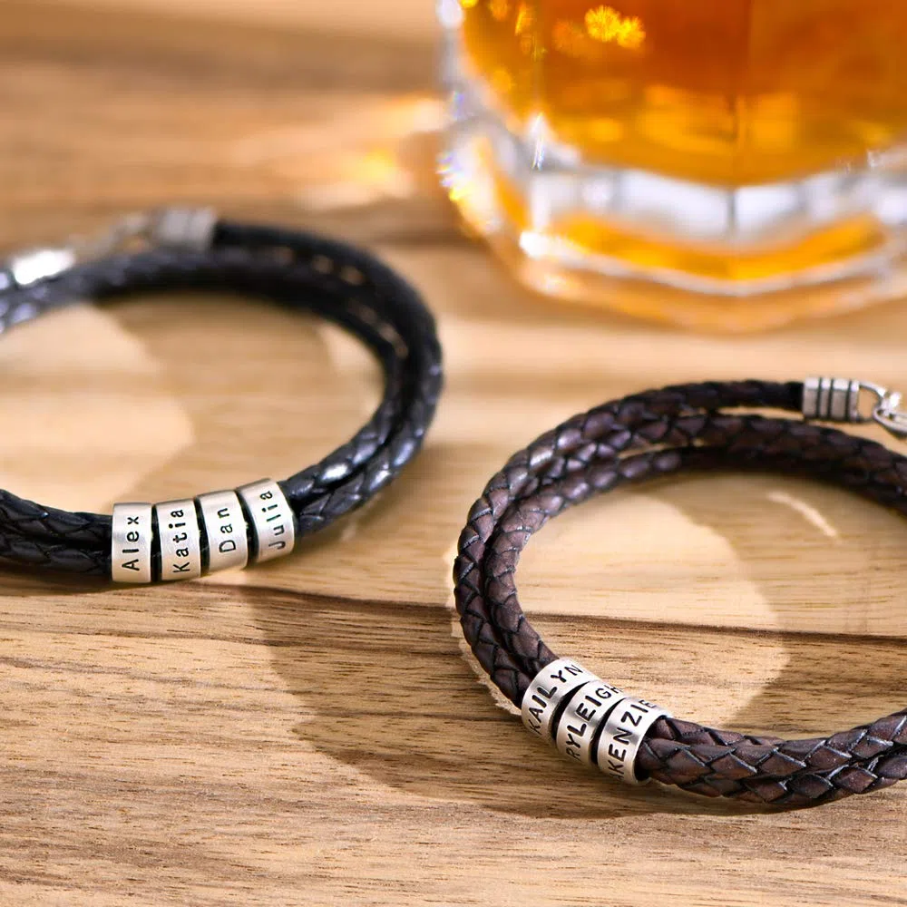MyNameNecklace MYKA Pulsera Personalizada para Hombre de cuero con Cuentas de Plata Personalizadas - Regalo para Él, Regalos Día del Padre