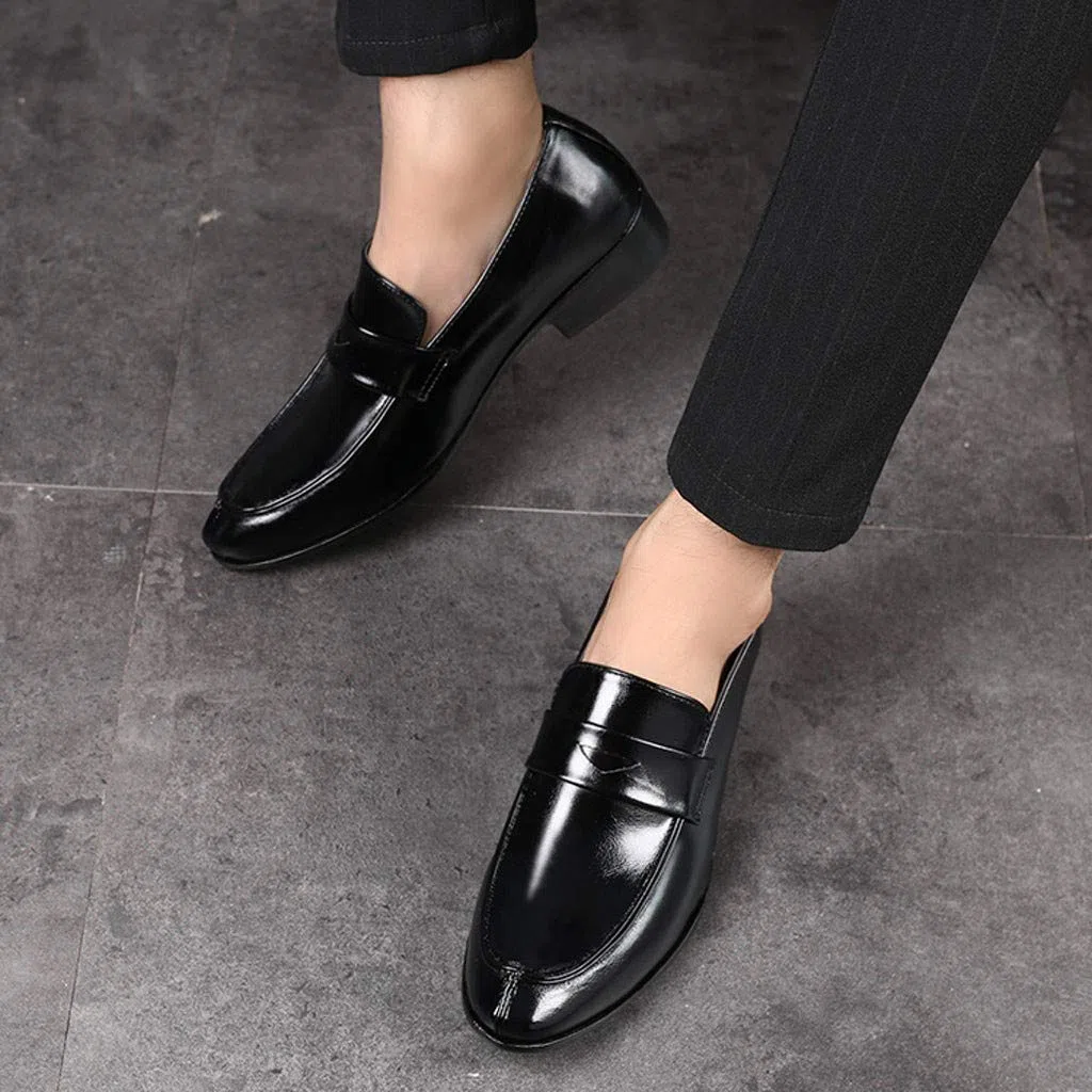 Mocasines de piel sintética para hombre, anchos, formales, zapatos de vestir, zapatos de traje, zapatos de punta puntiaguda, zapatos de negocios, suela baja, mocasines suaves y cómodos para uso diario