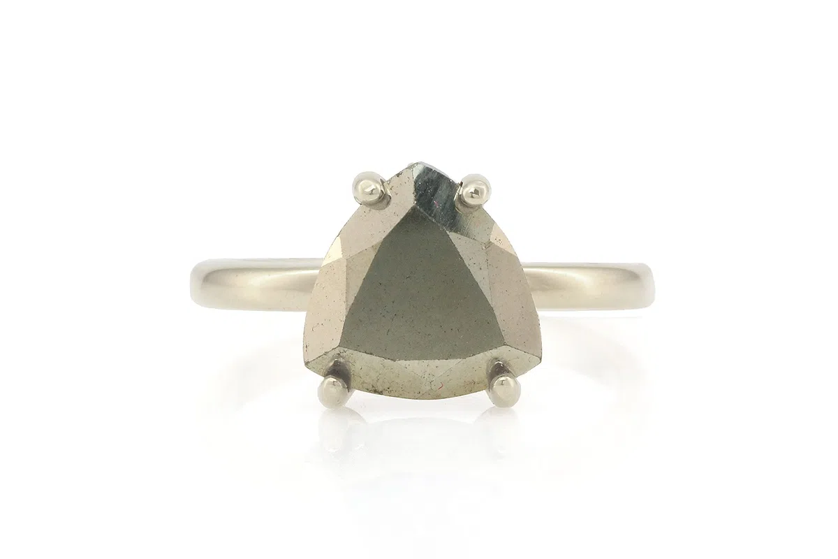 Anillo de Plata de Ley con Pirita de Hierro Trillón - Anillo de Una Sola Piedra Natural - Joyas de Novia Hechas a Mano, Joyas de Moda, Joyas de Regalo para Señoras - Hecho a Mano - con Caja de Firma