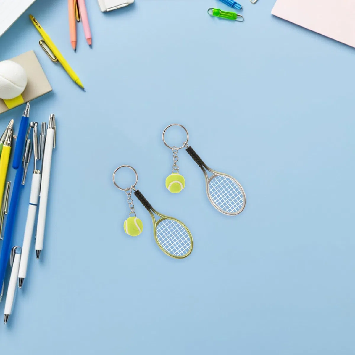 18 Piezas Llavero Raqueta Tenis Colgantes Deportivos Coloridos Mini Accesorios para Fans y Regalos Portátiles
