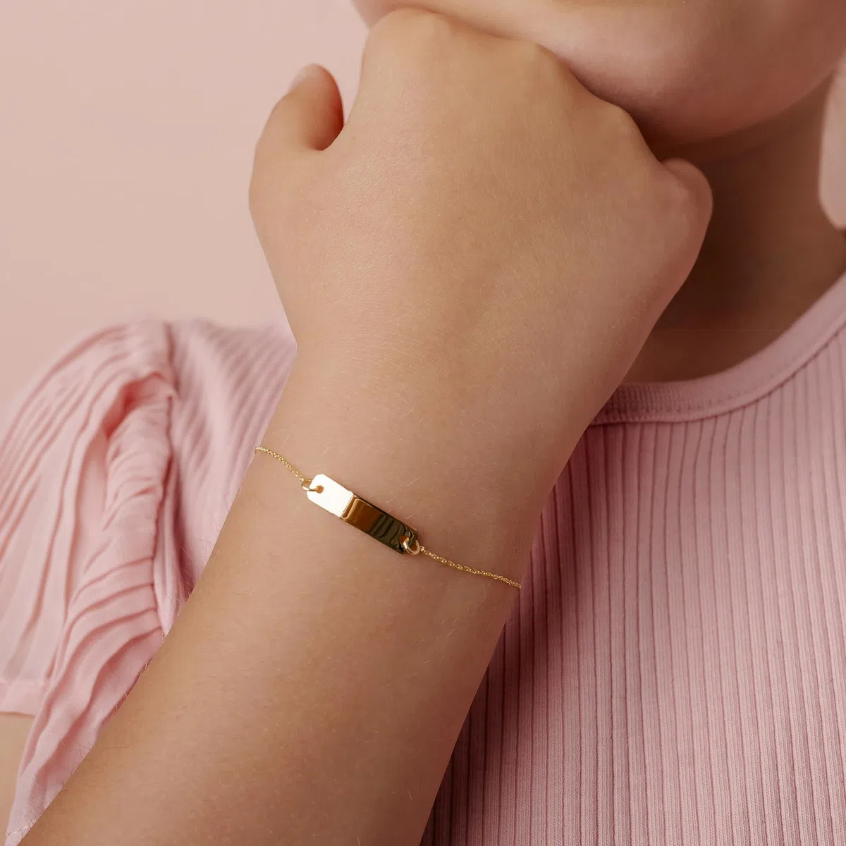 Sakrami Niño o Niña Colección Infantil Pulsera Plaqueta de Oro + Caja de Regalo Personalizada - Pulsera de Nacimiento, Comunión o Bautizo - 9 quilates