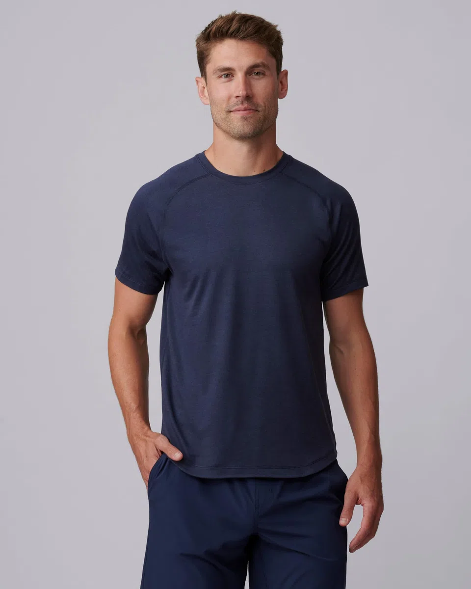 Rhone Atmosphere Tee - Camisas ultrasuaves para hombre, ligeras, absorben la humedad, antiolor