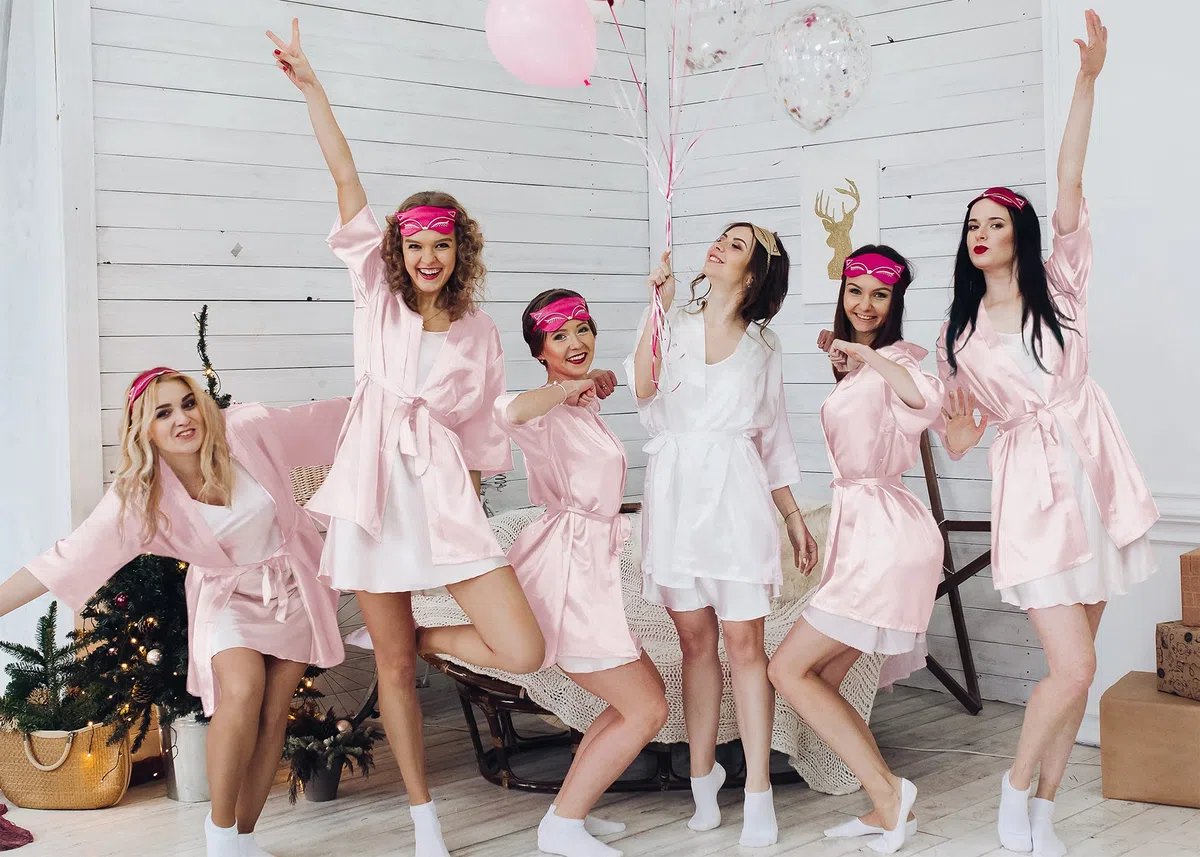 Juego de 6 batas de satén para mujer, para boda, fiesta, novia, dama de honor, kimono, despedida de soltera, prepararse, bata de baño sedosa