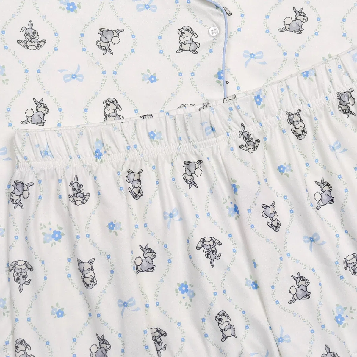 sarcia.eu Pijama de Mujer con Botones, Dos Piezas para el Verano, (Winnie, Bambi Thumper, Minnie Mickey) de Manga Corta