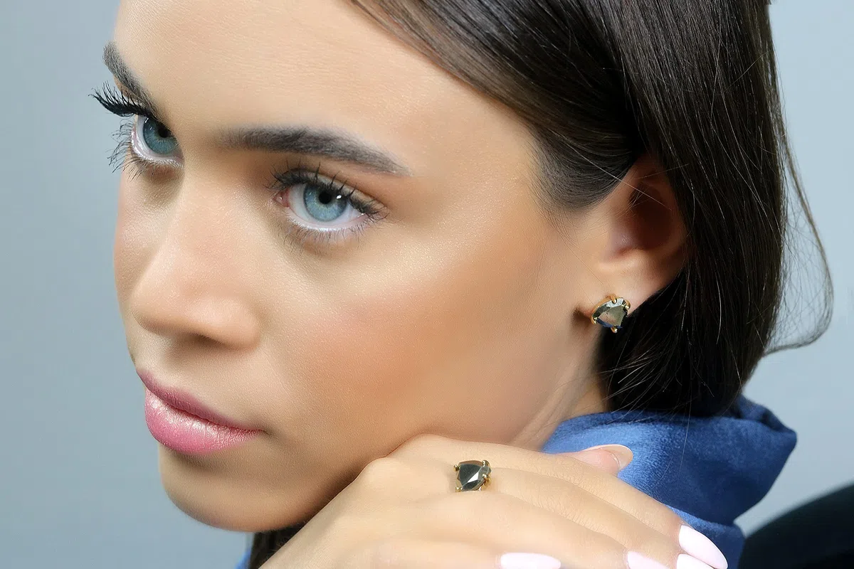 Anillo de Plata de Ley con Pirita de Hierro Trillón - Anillo de Una Sola Piedra Natural - Joyas de Novia Hechas a Mano, Joyas de Moda, Joyas de Regalo para Señoras - Hecho a Mano - con Caja de Firma