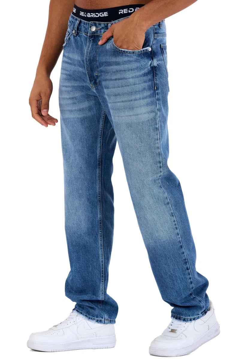 Redbridge by Denim House - Pantalones vaqueros clásicos de corte recto con efecto bigotes de lavado ligero, cómodos 5 bolsillos para el día a día y el tiempo libre