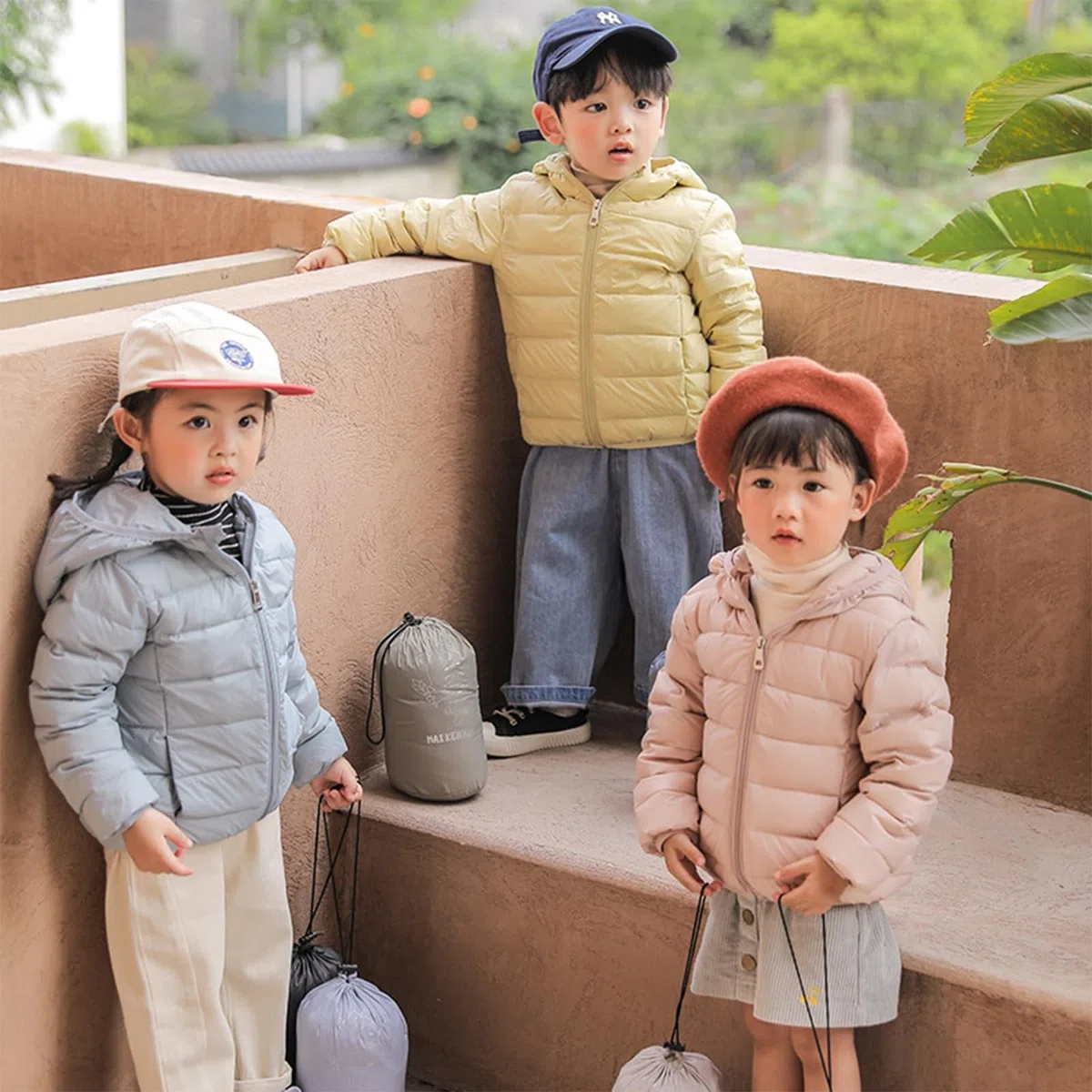 MEGXON Chaqueta Invierno for Niñas Niños Sudadera Capucha Abrigo Prueba Viento Ropa Gruesa Cálida Plumón (Color : Bluee, Size : 90)