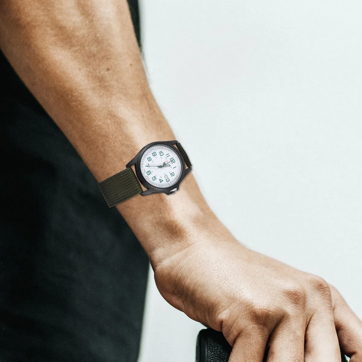 Alipis Reloj de Pulsera de Cuarzo para Hombre, Estilo Militar Verde