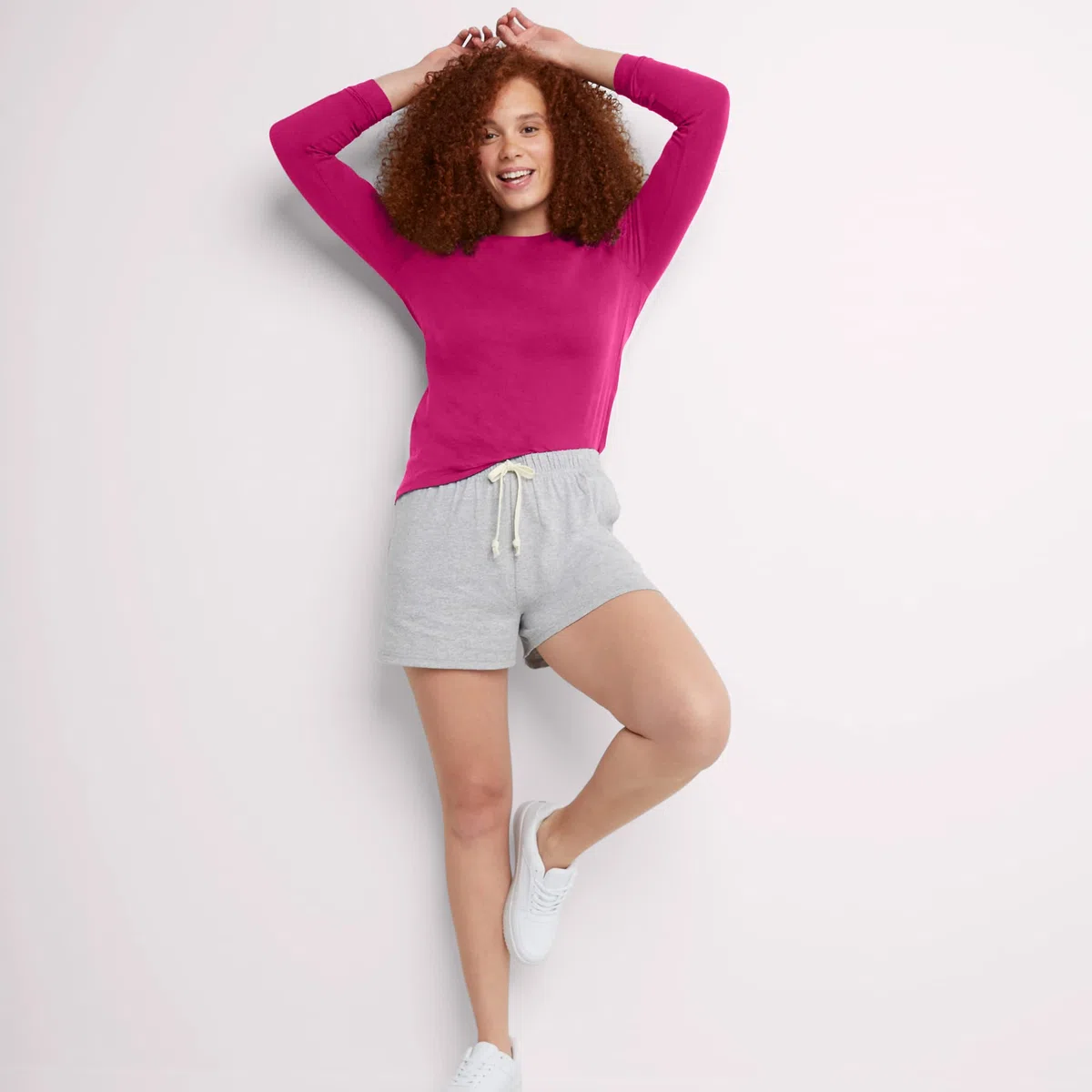 Hanes Originals - Camiseta de Manga Larga de Algodón, Ligera, Cuello Redondo, Ajuste Moderno Camiseta Mujer (Pack de 1)