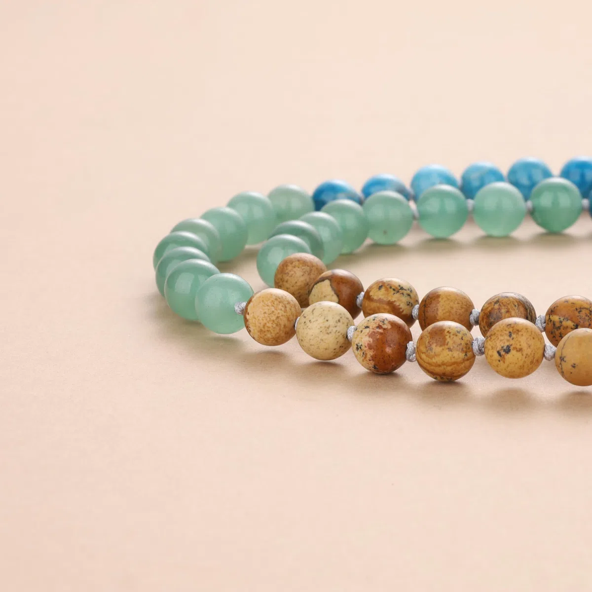 COAI Collar Rosario Japa Mala 108 Cuentas de Piedras Naturales Anudadas a Mano y Colgante Corazón Estilizado, Collar Piedras Naturales Hombre Mujer