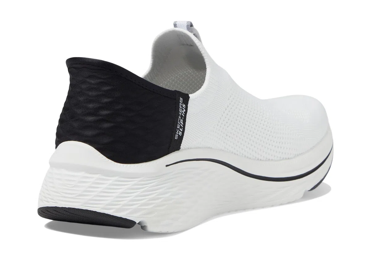 Skechers Mujer MAX Cushioning Elite 2.0 Eternal Slip-In Entrenador