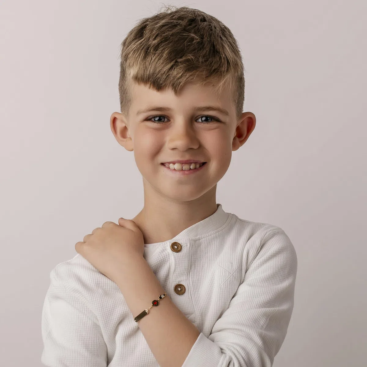 Sakrami Colección Infantil + Caja de regalo personalizada - Pulsera para Nacimientos, Bautizos y Cumpleaños - 9 quilates