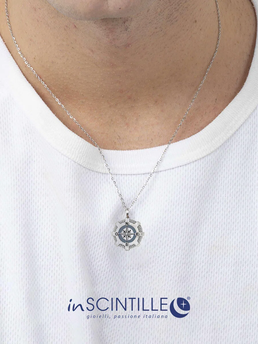 inSCINTILLE Collar Rosa de los Vientos de Acero Inoxidable para Hombre Colgante Náutico, Longitud Ajustable 48-53cm con Caja de Regalo Incluida