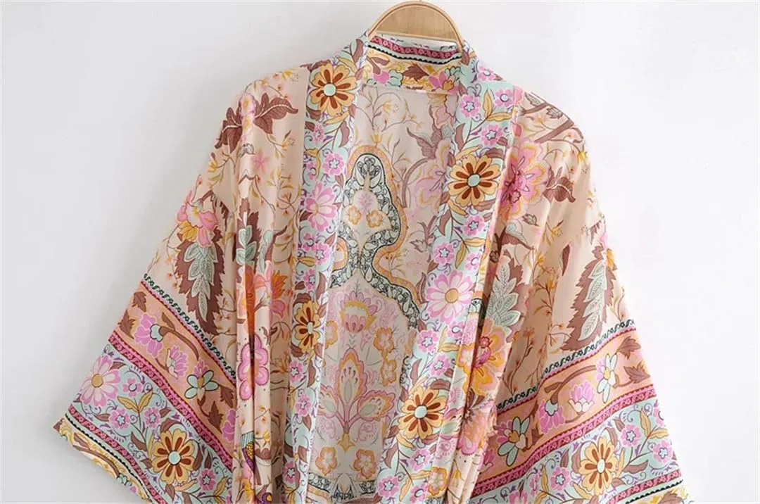 Bata kimono bohemio con estampado de manga murciélago para mujer, cuello en V, para verano